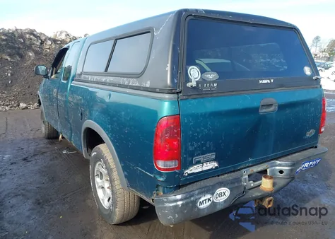 1998 Ford F-150 Lariat/Standard/Xl/Xlt z USA, uszkodzony, nr VIN 1FTZX18W9WNB49567